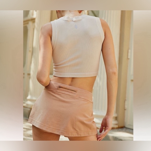 NWOT Free People FP Movement Hot Shot Mini Skort - light earth - L - Picture 3 of 8